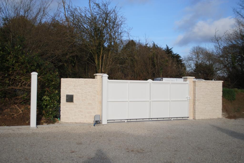 Portail PVC - Lebas Bruno